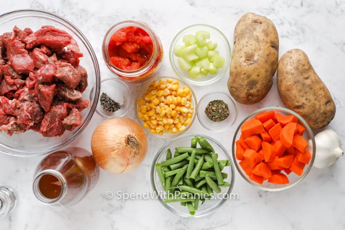 Zutaten für Gemüse-Rindfleisch-Suppe